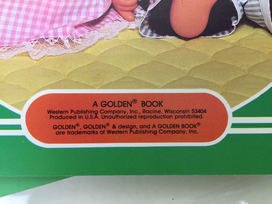 (3) Monchhichi Paper Doll Books New Old Stock Vintage 1982 1983 [Photo 7]