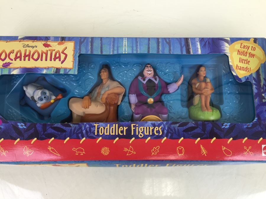 Disney's Pocahontas Toddler Figures Mattel 66154 New In Box Vintage  [Photo 2]