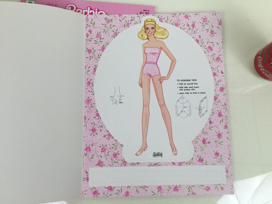 (2) Pink & Pretty Barbie Paper Doll Books Mattel New Old Stock Vintage 1983 [Photo 3]