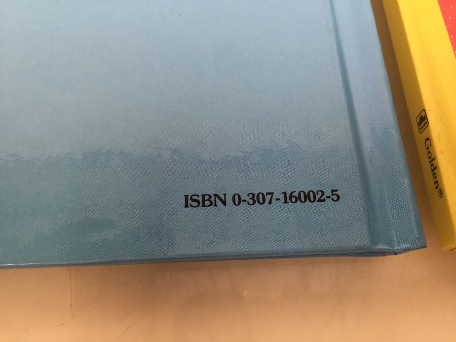 (6) Rainbow Brite Hardcover Books New Old Stock A Golden Book Vintage 1984 [Photo 10]