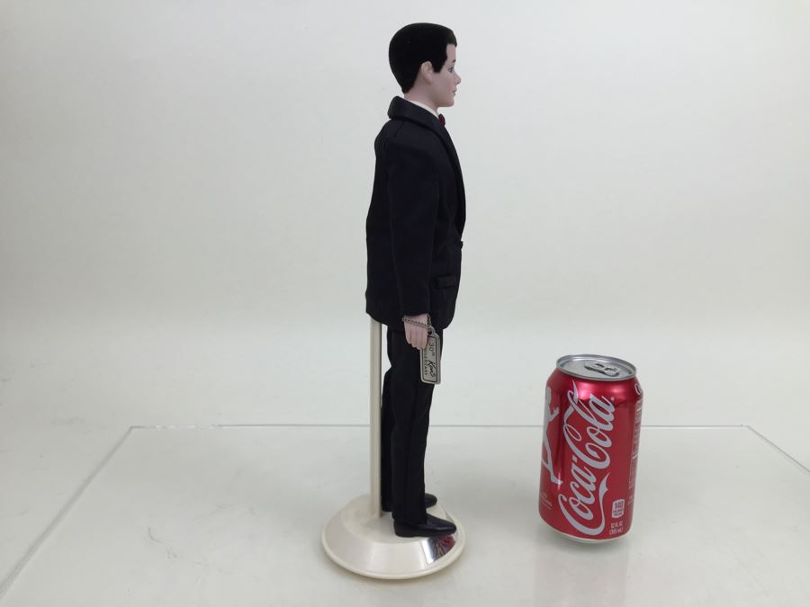 30th Anniversay Ken Doll 1961 With Stand Vintage 1991 [Photo 7]