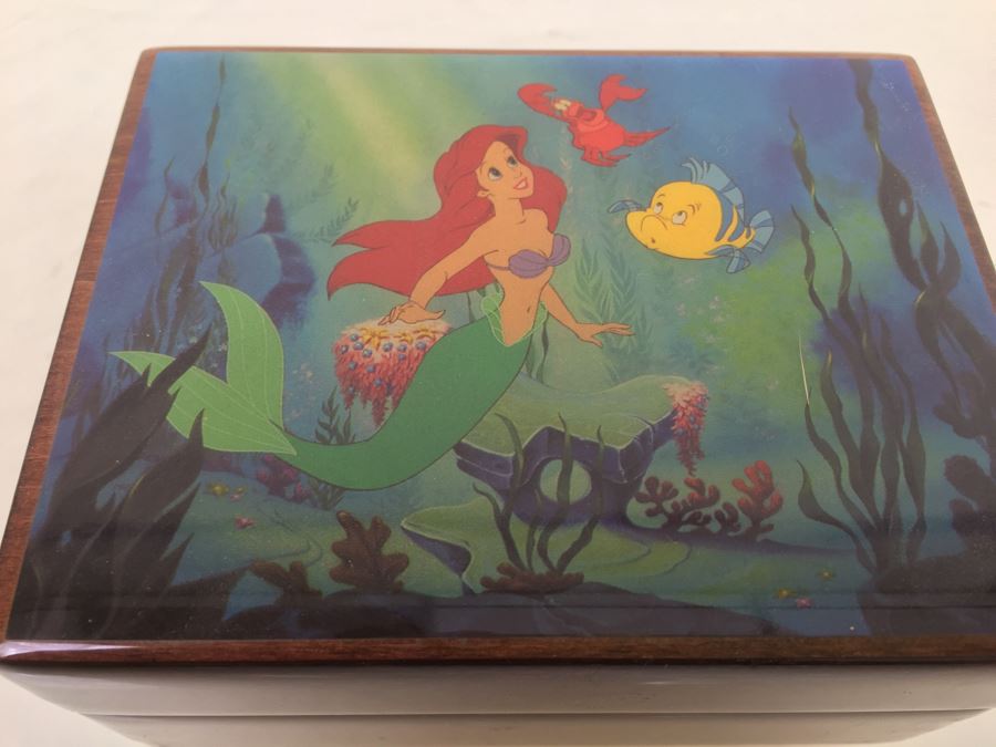 The Walt Disney Company MAPSA Music Box Under The Sea The American Music Box Company The Little Mermaid [Photo 6]