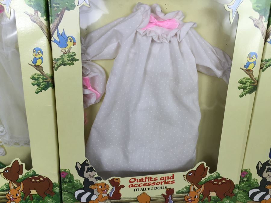 (5) Disney's Snow White And The Seven Dwarfs Outfits And Accessories 11 1/2' Doll New In Box Vintage The Walt Disney Company Bikin [Photo 7]
