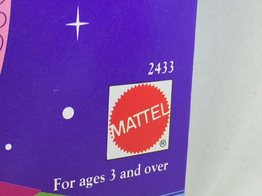 Disney's Beauty And The Beast 'Belle' Doll Mattel 2433 New In Box Vintage 1991 [Photo 7]