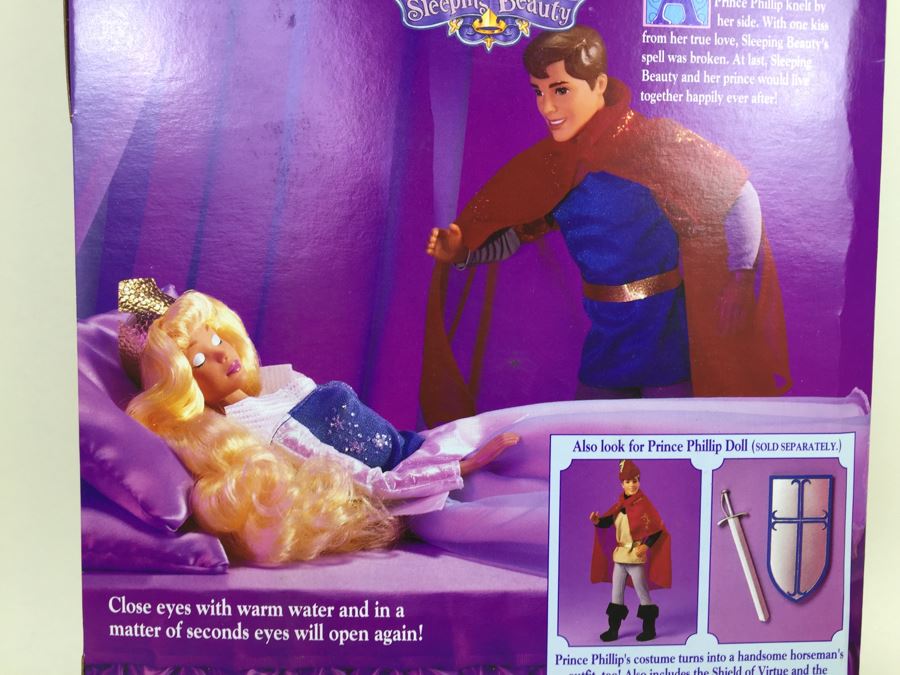 Disney's Sleeping Beauty Doll With Golden Book Mattel 4567 New In Box Vintage 1991 [Photo 11]