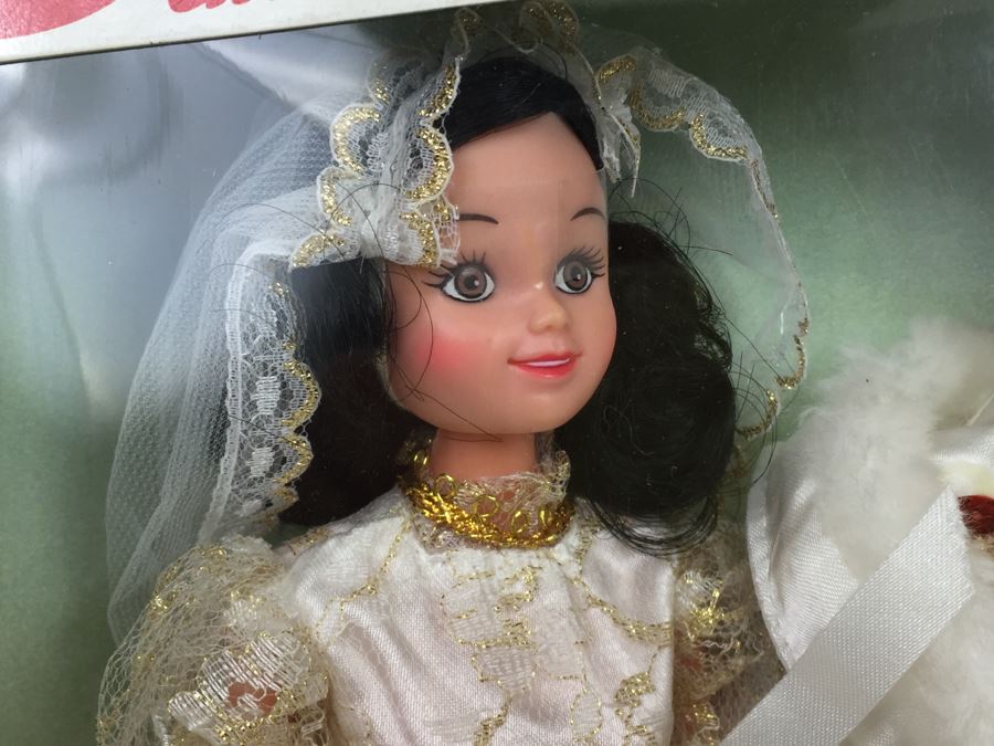 Disney's Snow White And The Seven Dwarfs 'The Wedding Of Snow White' Dolls New In Box Bikin Vintage [Photo 4]