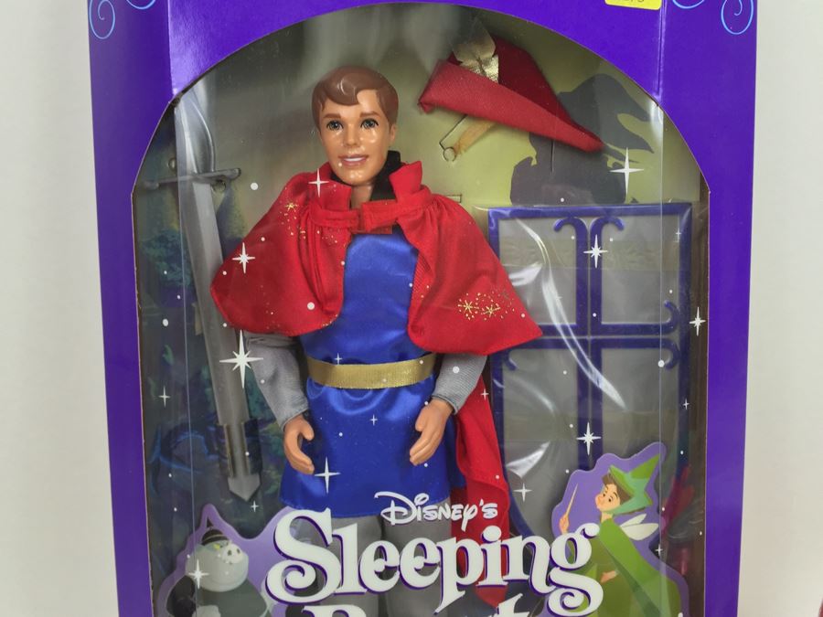 Disney's Sleeping Beauty 'Prince Phillip' Mattel 4597 New In Box Vintage 1991 [Photo 6]