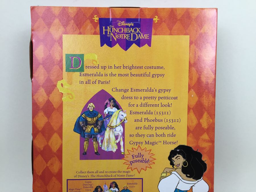 Disney's The Hunchback Of Notre Dame 'Esmeralda' Doll Mattel 15311 Vintage 1995 [Photo 9]