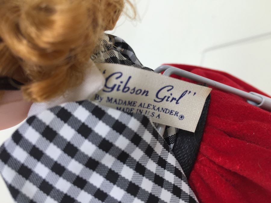 (3) Vintage Madame Alexander Portrettes Dolls With Stands [Photo 15]