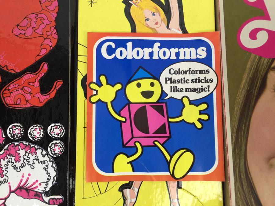 Ballerina Barbie Dress-Up Kit By Colorforms Mattel Vintage 1977 Brooke Shields Model [Photo 11]