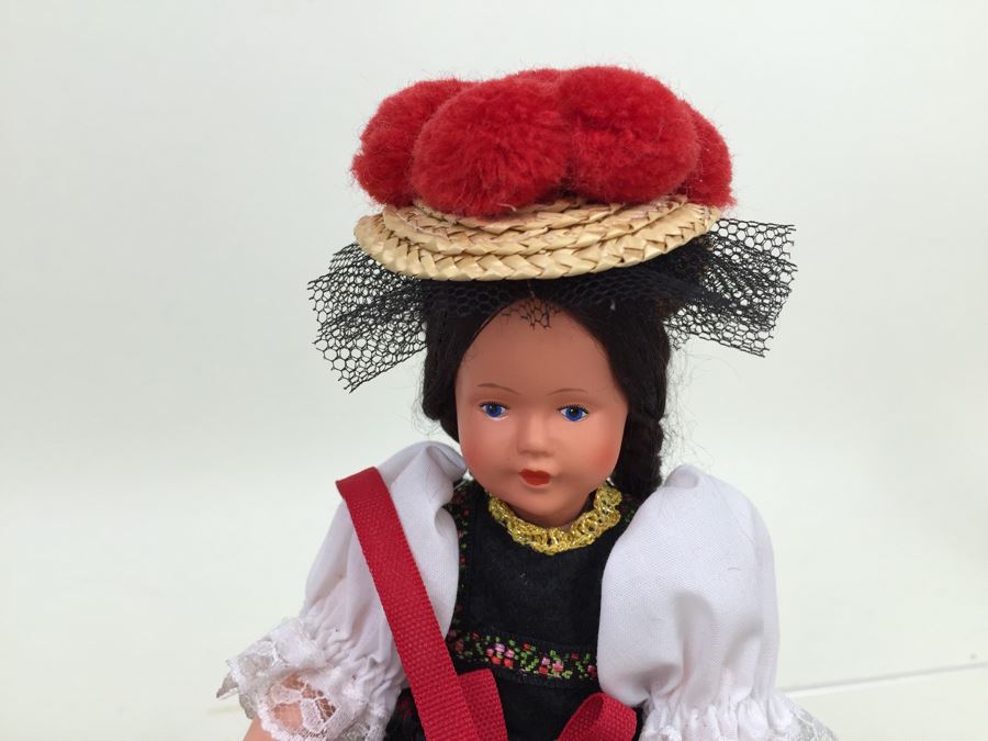 Wilhelm Original Trachten Dolls Hand Made In Germany 'Tegernsee' & 'Schwarzwald' 2219 [Photo 6]