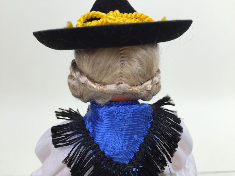 Wilhelm Original Trachten Dolls Hand Made In Germany 'Tegernsee' & 'Schwarzwald' 2219 [Photo 14]