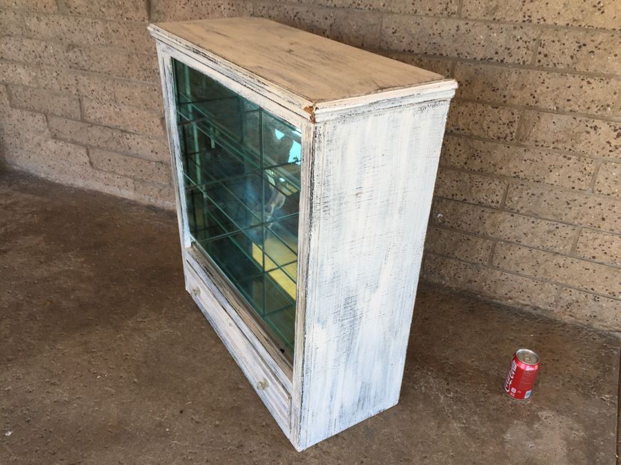 Shabby Chic White Display Cabinet With Glass Shelving, Drawer And Mirrored Sides And Back [Photo 12]