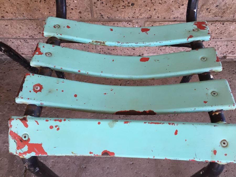 Set Of 4 Painted Metal Shabby Chic Distressed Chairs [Photo 8]