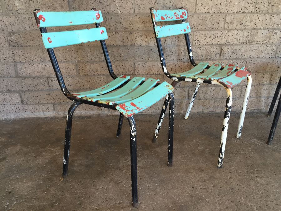 Set Of 4 Painted Metal Shabby Chic Distressed Chairs [Photo 3]
