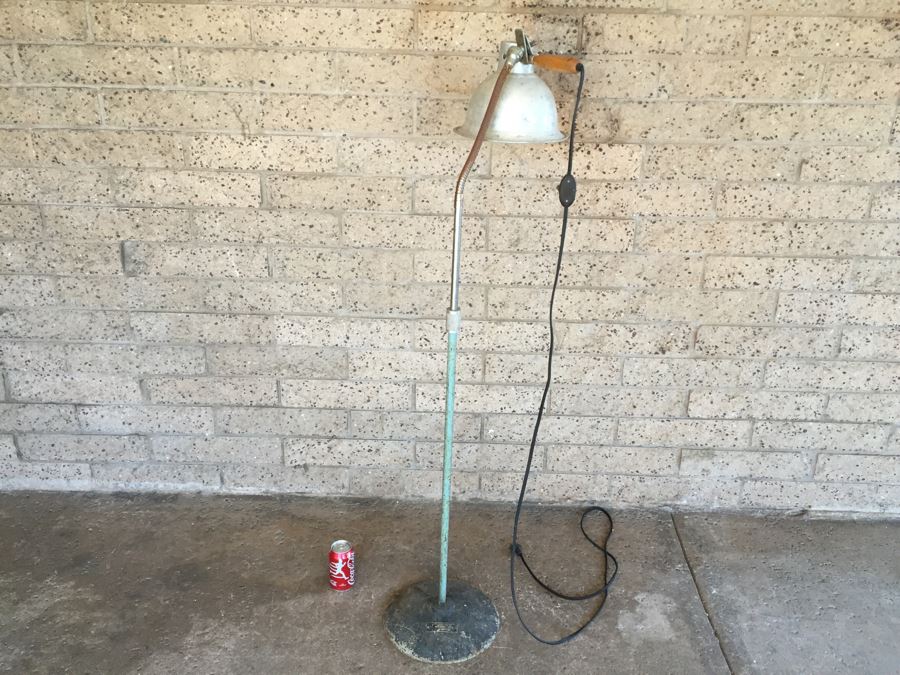 Vintage Industrial Goose Neck Floor Lamp By Spectronics Corporation New York Model PTH 220 [Photo 13]