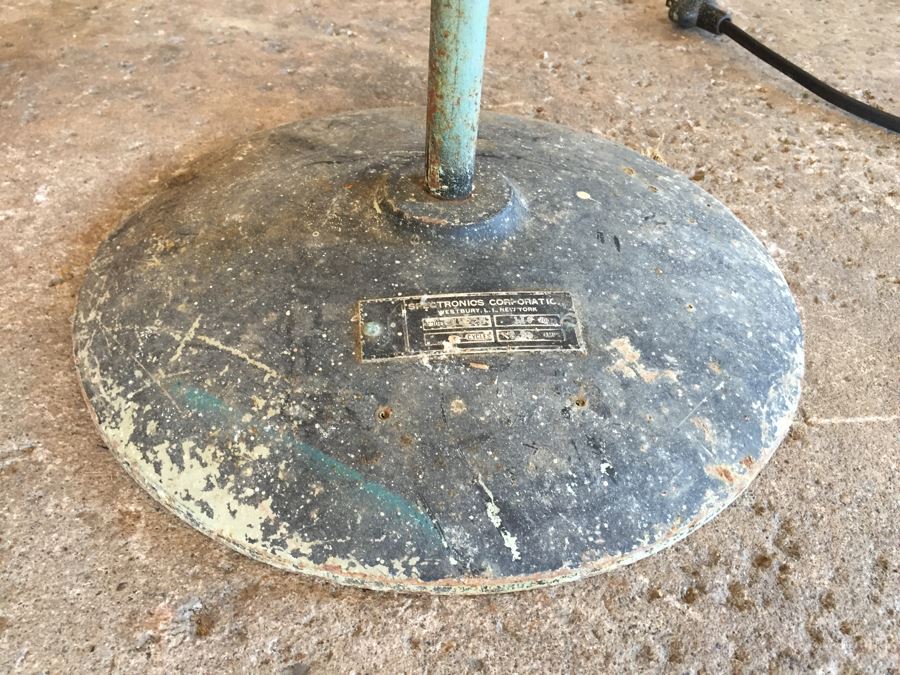 Vintage Industrial Goose Neck Floor Lamp By Spectronics Corporation New York Model PTH 220 [Photo 11]