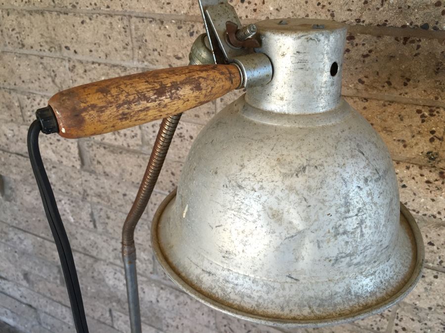 Vintage Industrial Goose Neck Floor Lamp By Spectronics Corporation New York Model PTH 220 [Photo 6]