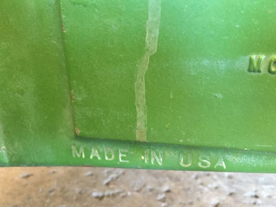 Vintage ERTL Metal John Deere 20 Pedal Tractor Model D-63 Made In USA [Photo 17]