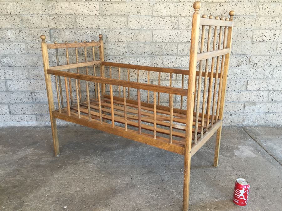Vintage Wooden Crib [Photo 8]