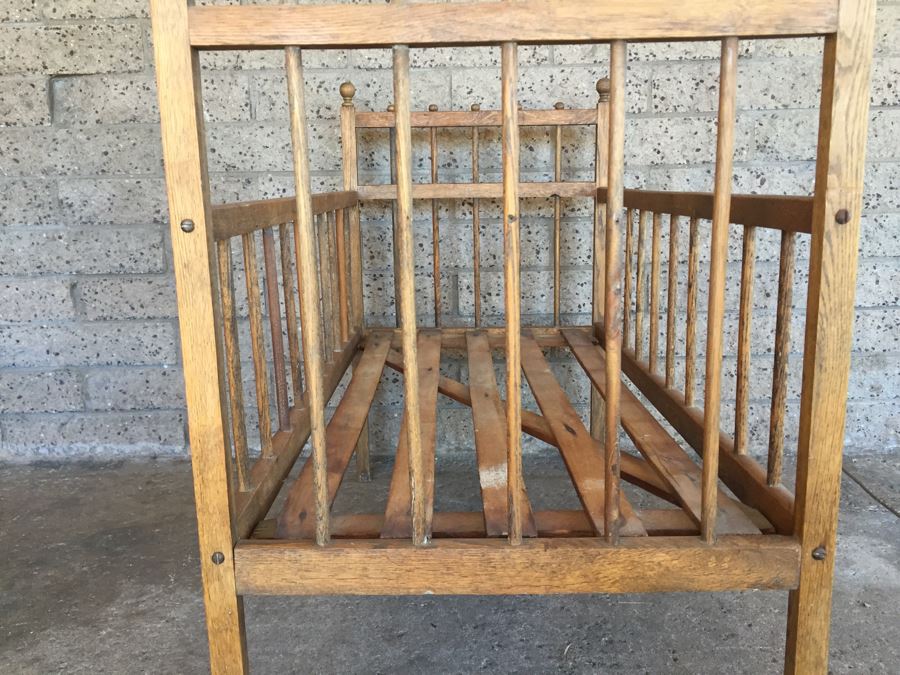 Vintage Wooden Crib [Photo 6]