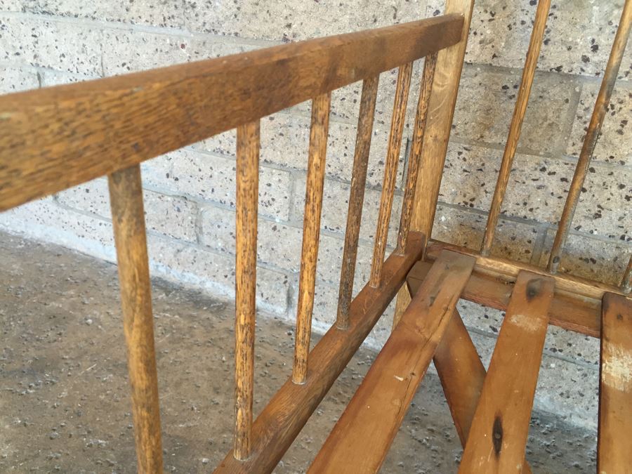 Vintage Wooden Crib [Photo 13]