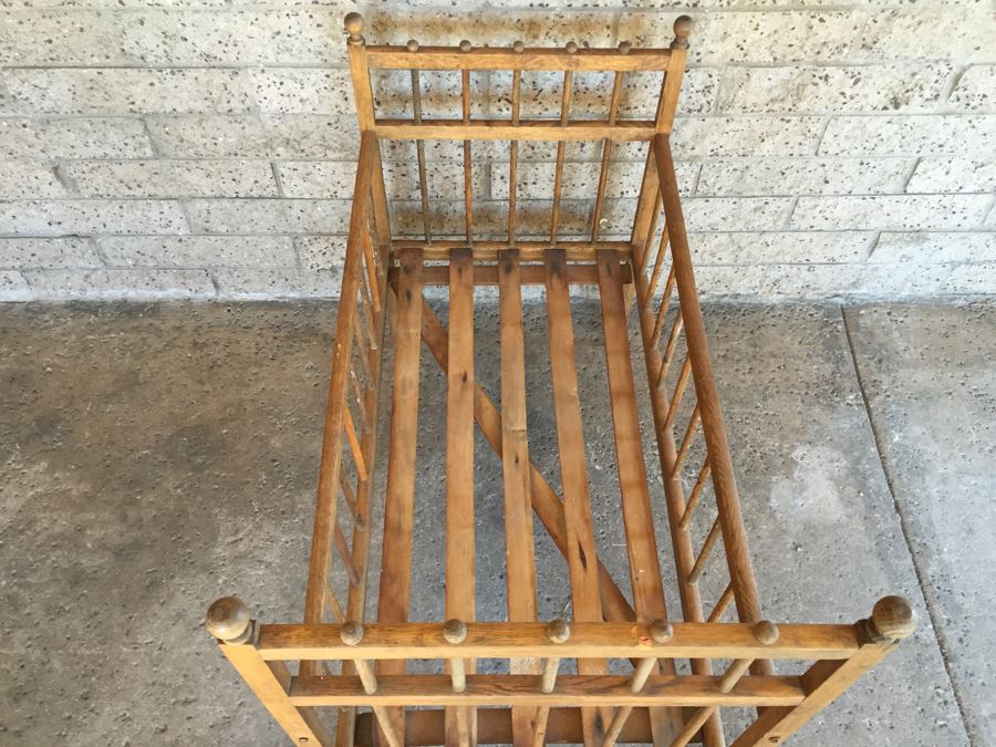 Vintage Wooden Crib [Photo 7]