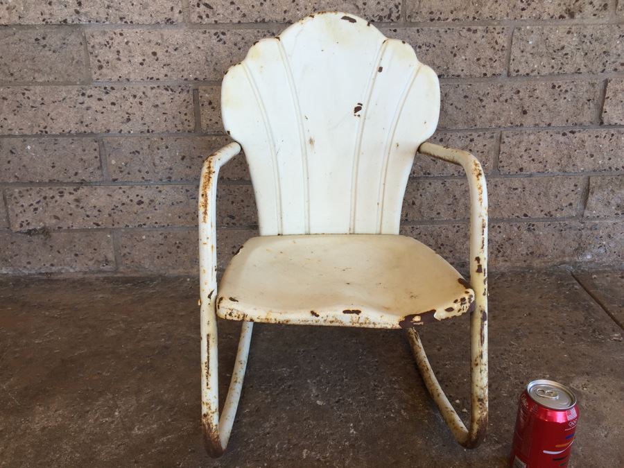 Vintage Child's Metal Shell Rocking Chair [Photo 4]