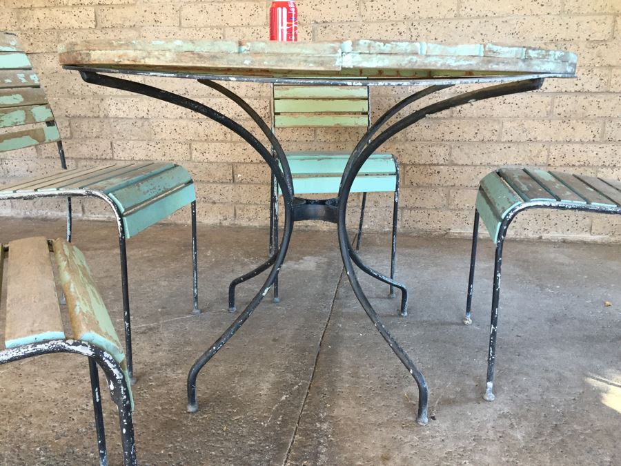 Vintage Metal And Wood Round Patio Garden Table With Four Chairs [Photo 9]