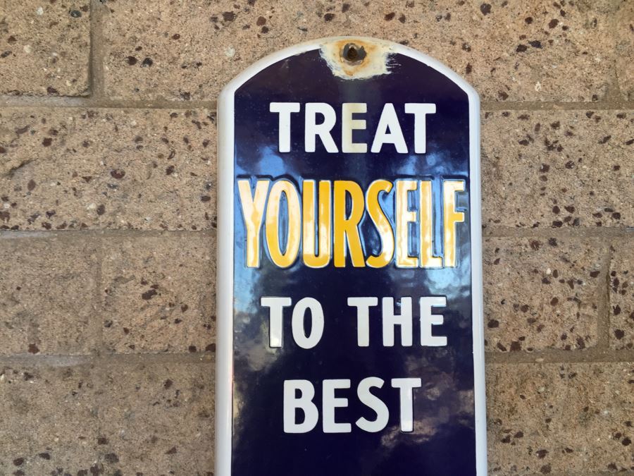 Vintage Original Porcelain CHEW MAIL POUCH TOBACCO Thermometer [Photo 3]