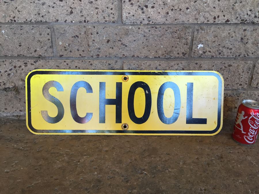 Vintage Yellow And Black 'SCHOOL' Sign [Photo 4]