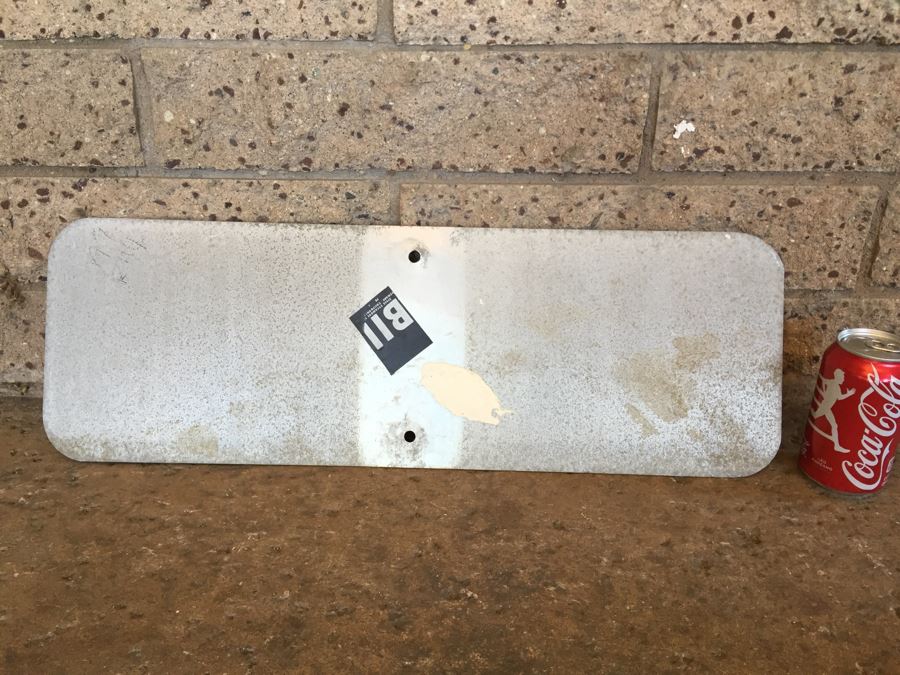 Vintage Yellow And Black 'SCHOOL' Sign [Photo 3]