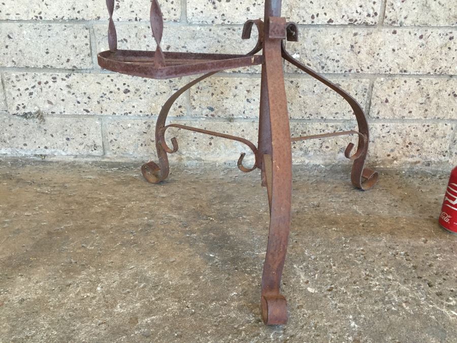 Vintage Wrought Iron Spiral Staircase Garden Plant Stand [Photo 9]