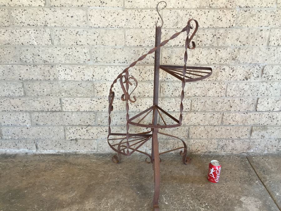 Vintage Wrought Iron Spiral Staircase Garden Plant Stand [Photo 8]