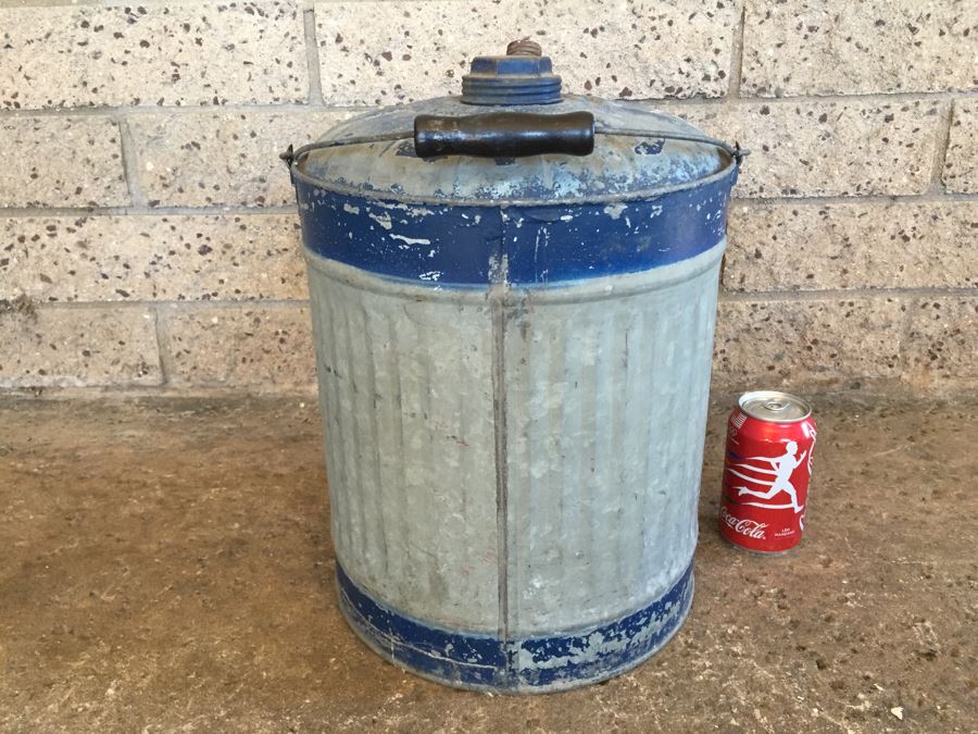 Old MARTIN WARE Galvanized Kerosene Gas Can [Photo 5]
