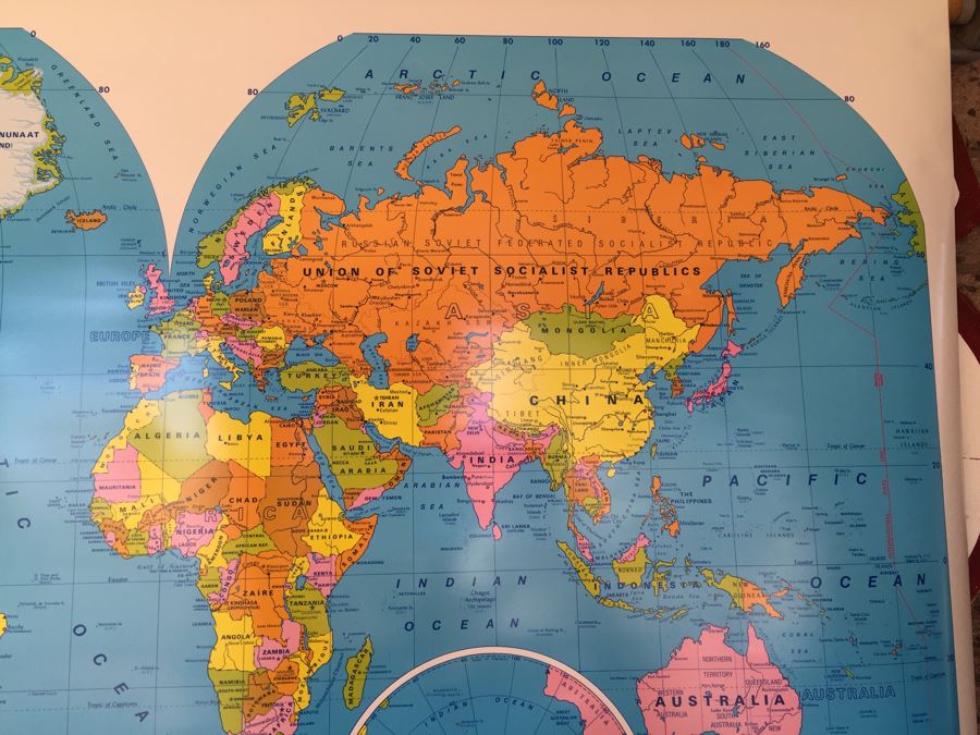 Vintage Econ-O-Line The World School Pull Down Map [Photo 8]