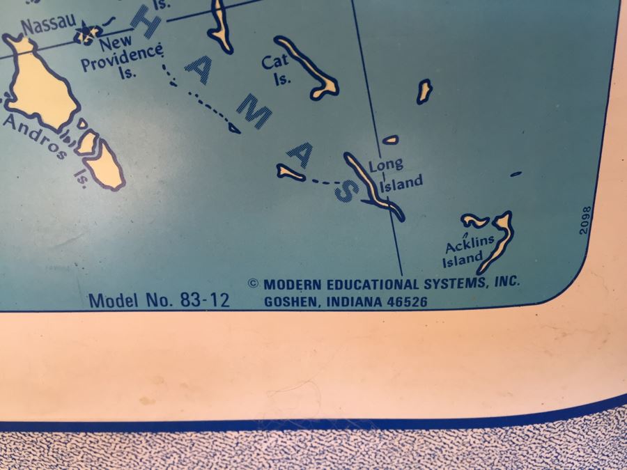 Vintage Econ-O-Line The World School Pull Down Map [Photo 17]
