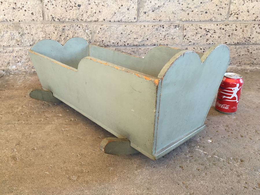 Vintage 'Julia' Wooden Doll Cradle [Photo 5]