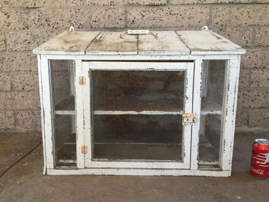 Shabby Chic Two Tier Enclosed Chicken Wire Coop