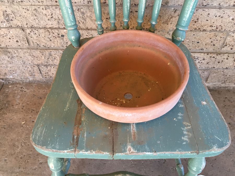 Shabby Chic Garden Chair Planter [Photo 2]