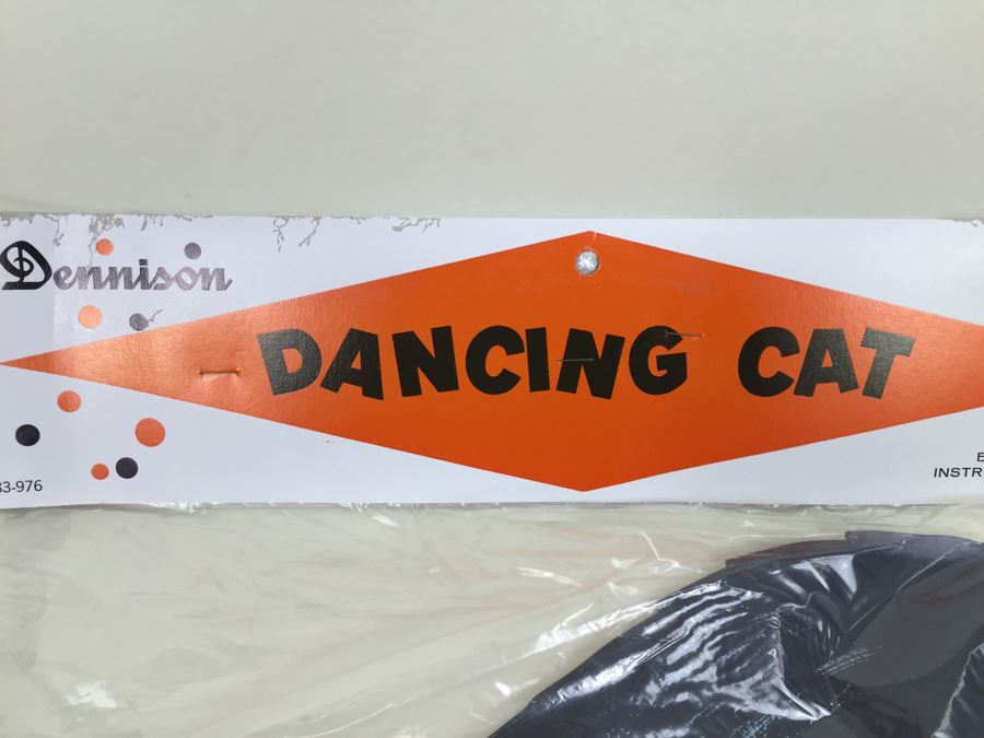 Vintage Dancing Cat Halloween Decorations New In Packaging By Dennison 48' High [Photo 6]