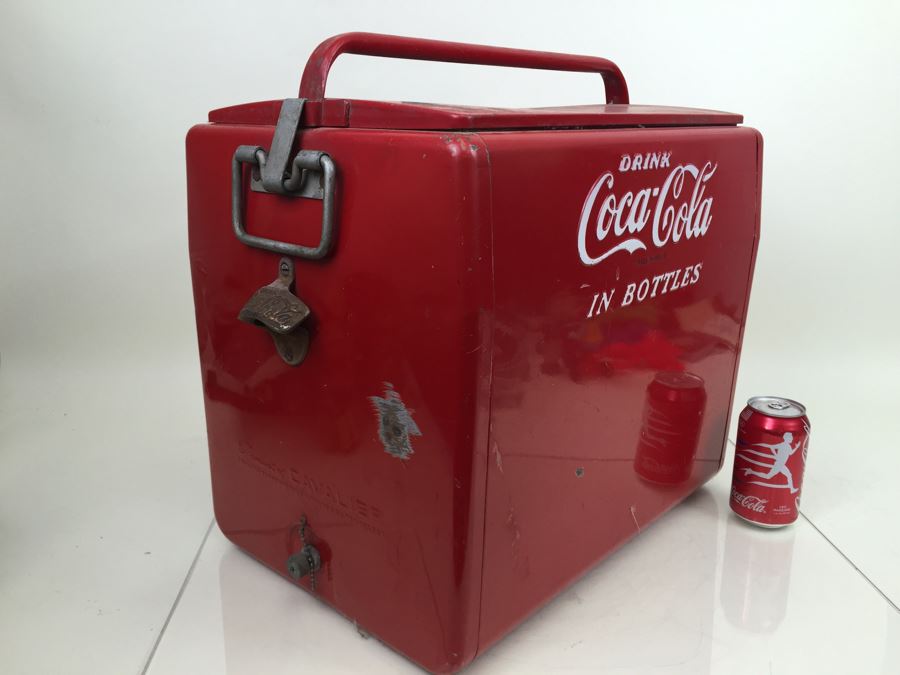 Drink Coca-Cola In Bottles Mid-Century Cavalier Red Cooler With Bottle Opener [Photo 4]