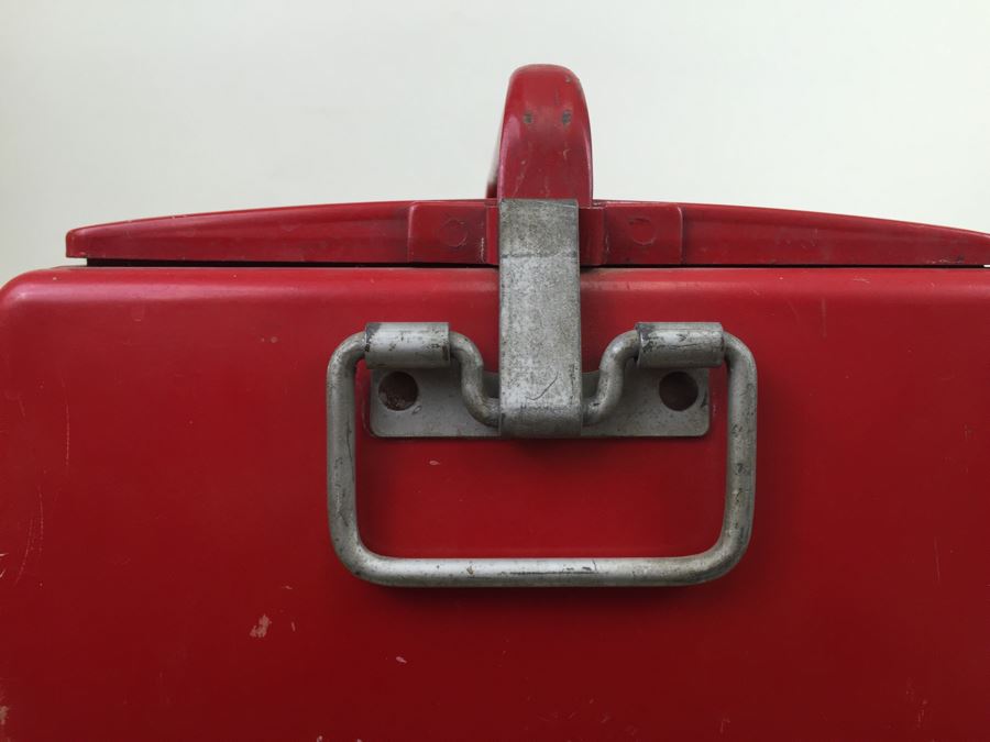 Drink Coca-Cola In Bottles Mid-Century Cavalier Red Cooler With Bottle Opener [Photo 14]