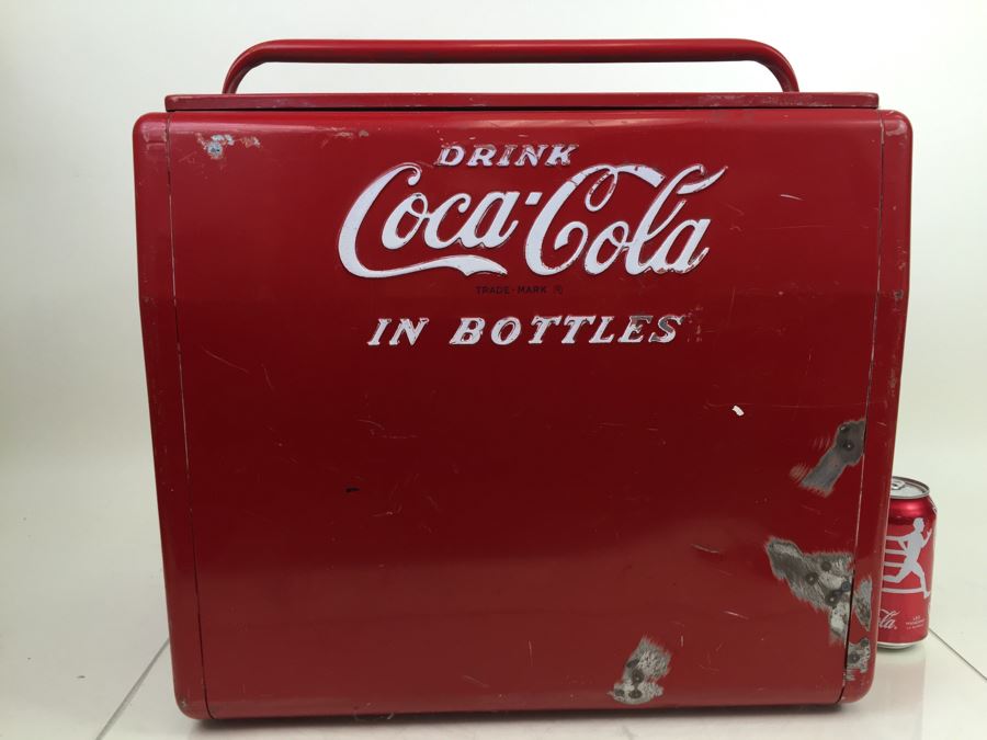 Drink Coca-Cola In Bottles Mid-Century Cavalier Red Cooler With Bottle Opener [Photo 11]