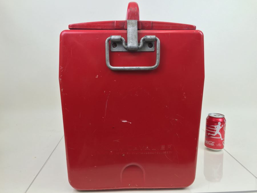 Drink Coca-Cola In Bottles Mid-Century Cavalier Red Cooler With Bottle Opener [Photo 12]