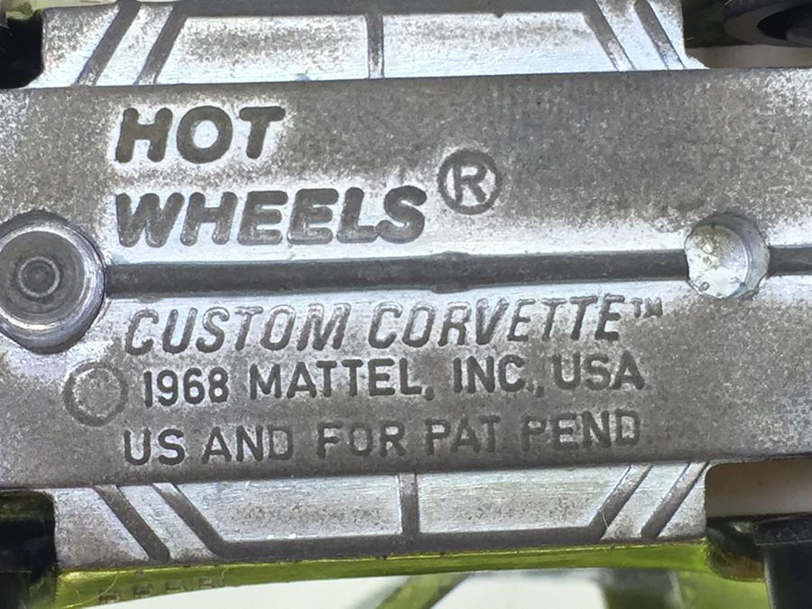 HOT WHEELS Redline 'Custom Corvette' Green Vintage 1968 Mattel USA [Photo 3]