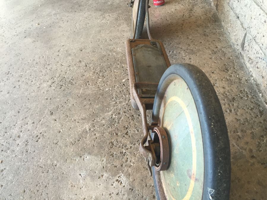 Early Scooter 'Coaster Brake Fairy Ball Bearing Discooter The Colson Co' Elyria, Ohio [Photo 14]