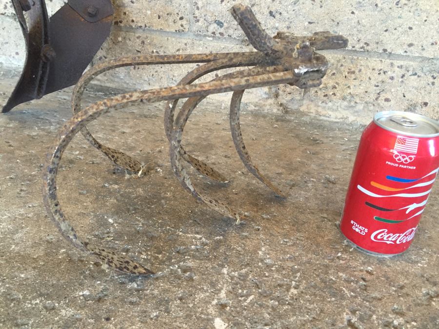 Old Metal Farming Implements Plough Tilling [Photo 6]