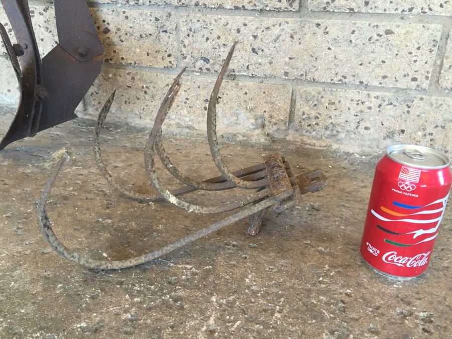 Old Metal Farming Implements Plough Tilling [Photo 3]