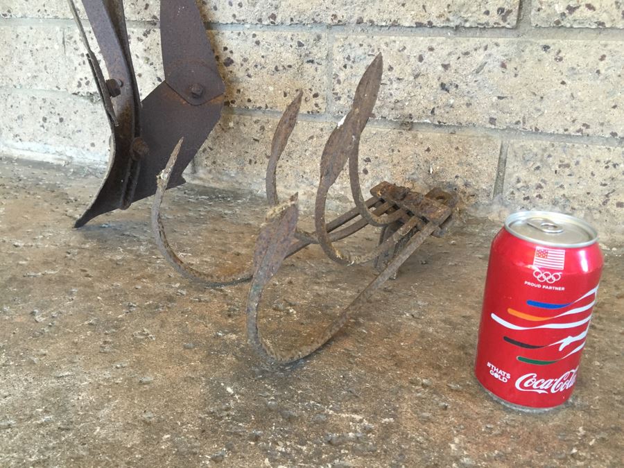 Old Metal Farming Implements Plough Tilling [Photo 5]